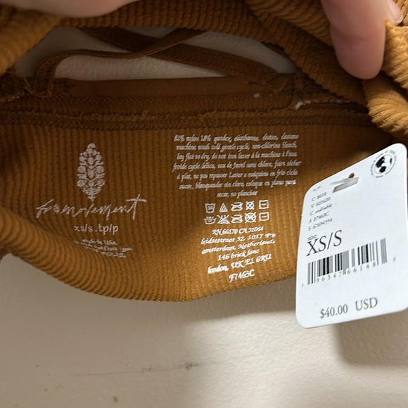 FP Movement Happiness Runs Strappy Back Crop Tank - Picture 5 of 6